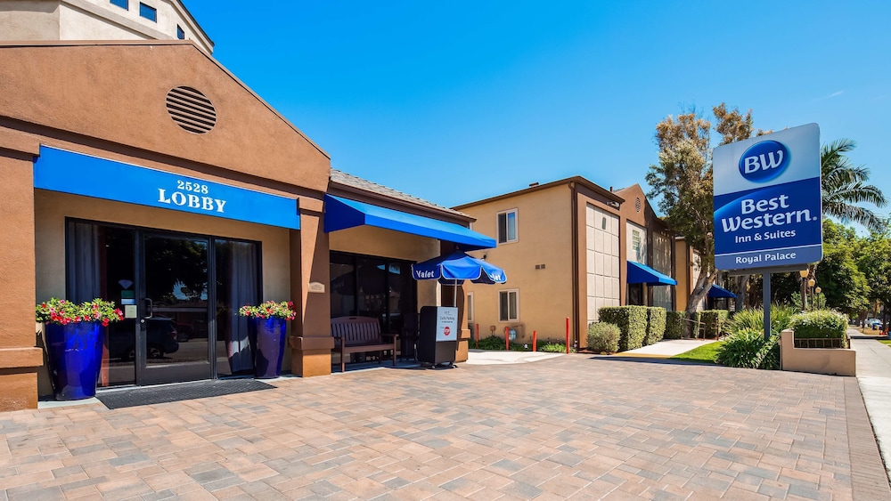 Best Western Royal Palace Inn & Suites 1/46