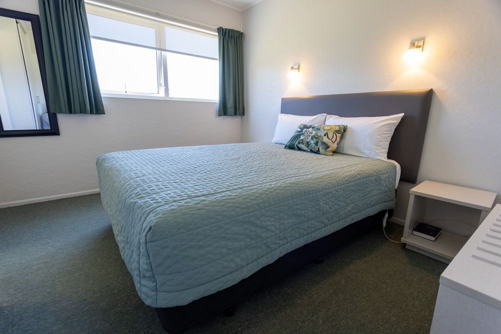 Cosy Corner Holiday Park 11/50