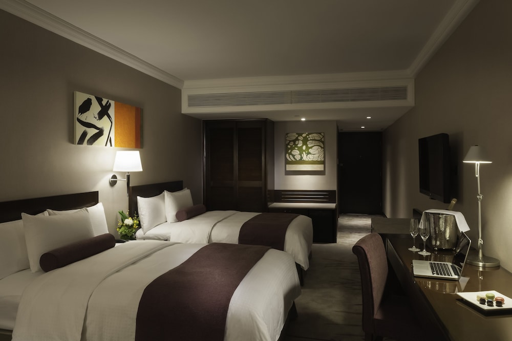Prince Hotel Hong Kong 16/42