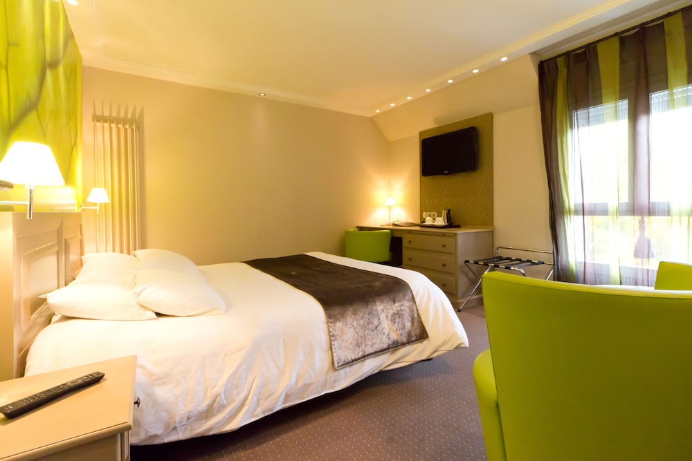 Logis Hotel Restaurant Le Fruitier 15/35