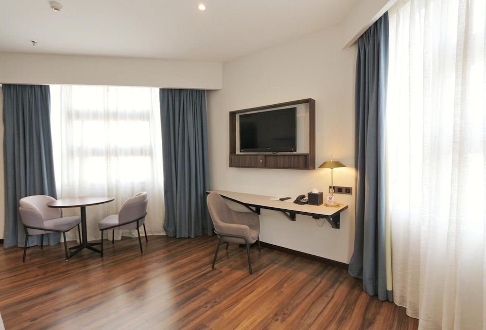 Travelodge Kuala Lumpur City Centre 31/66