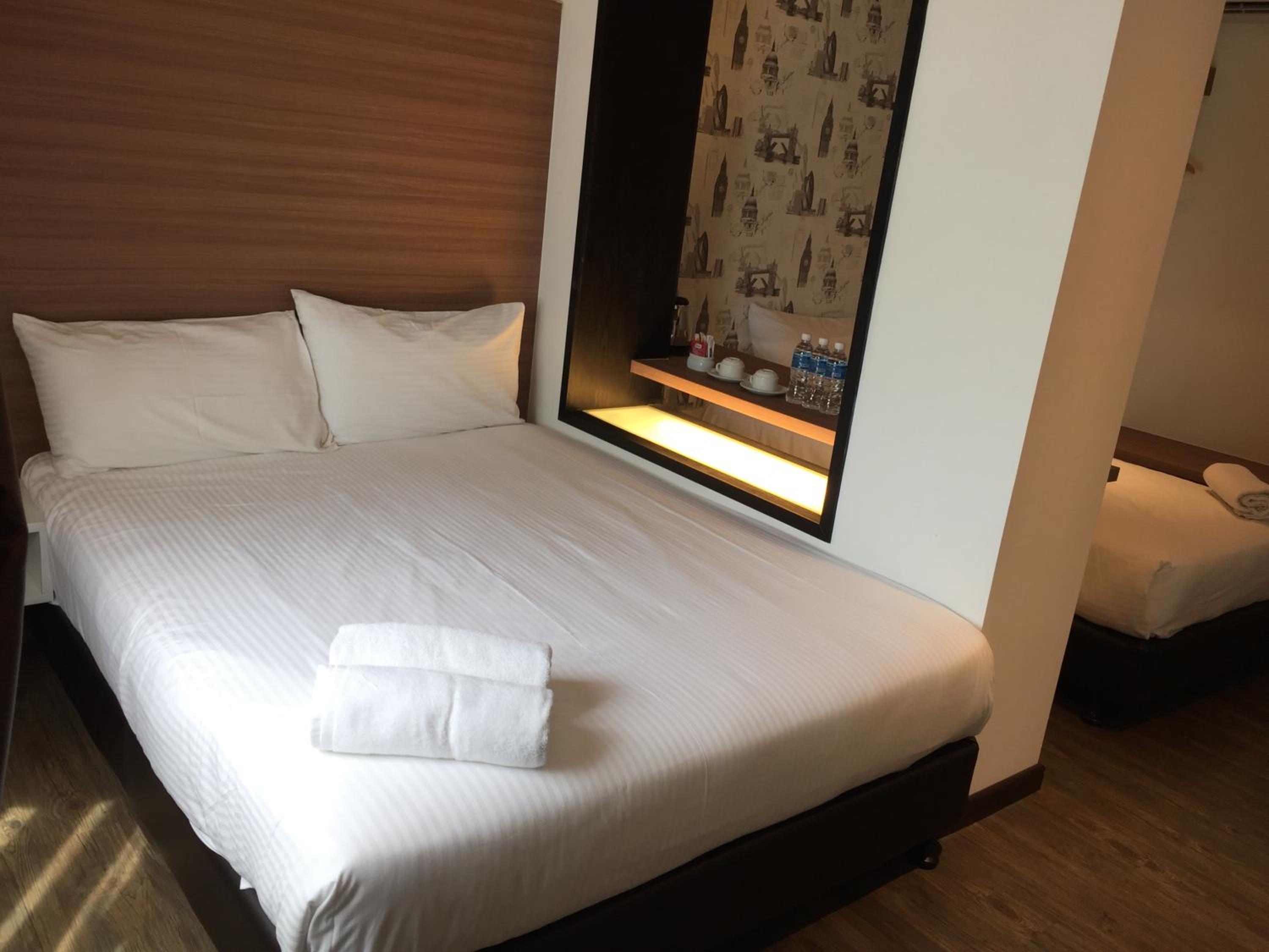 غرفة ثلاثية، D Elegance Hotel 4/7