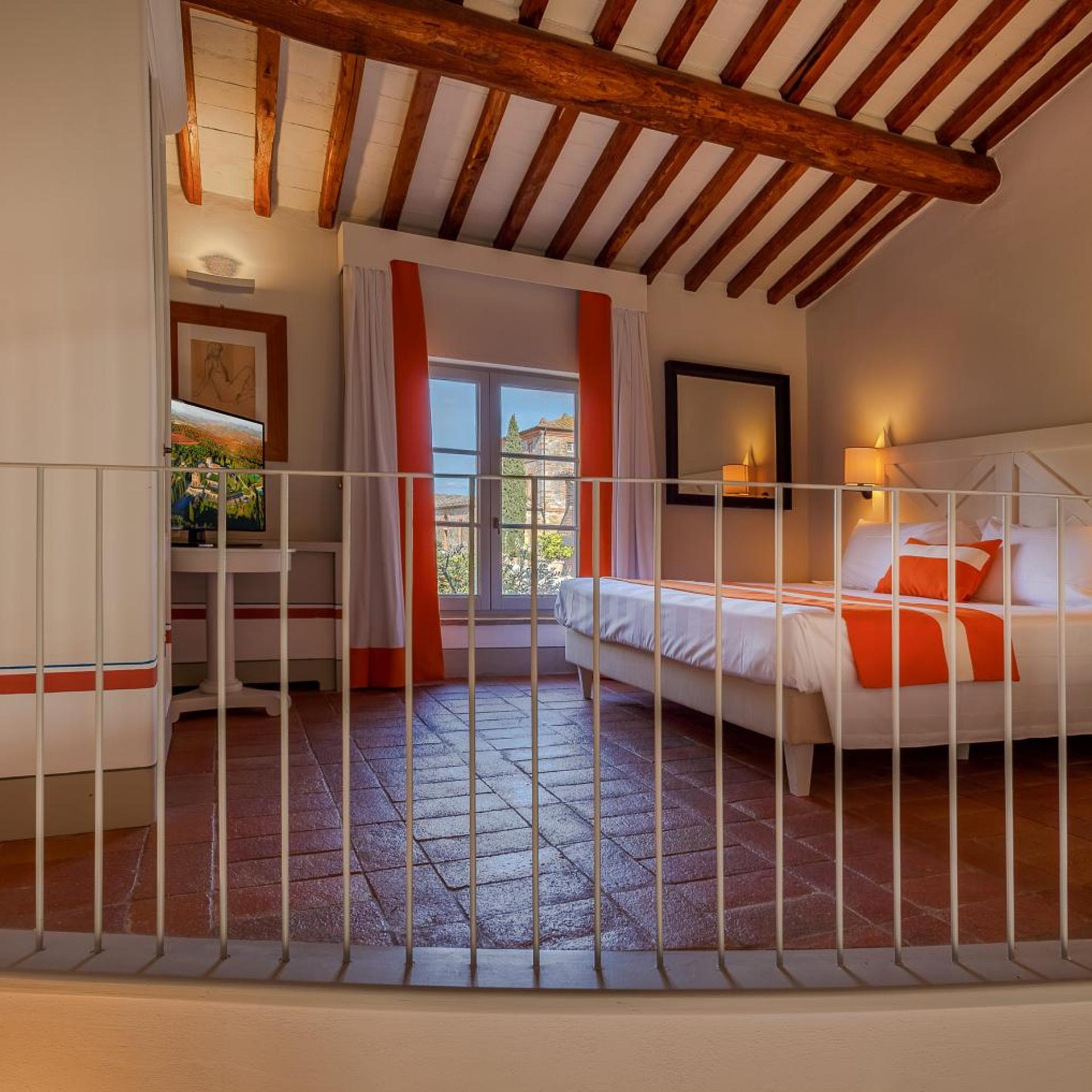 River, Suite, Villa