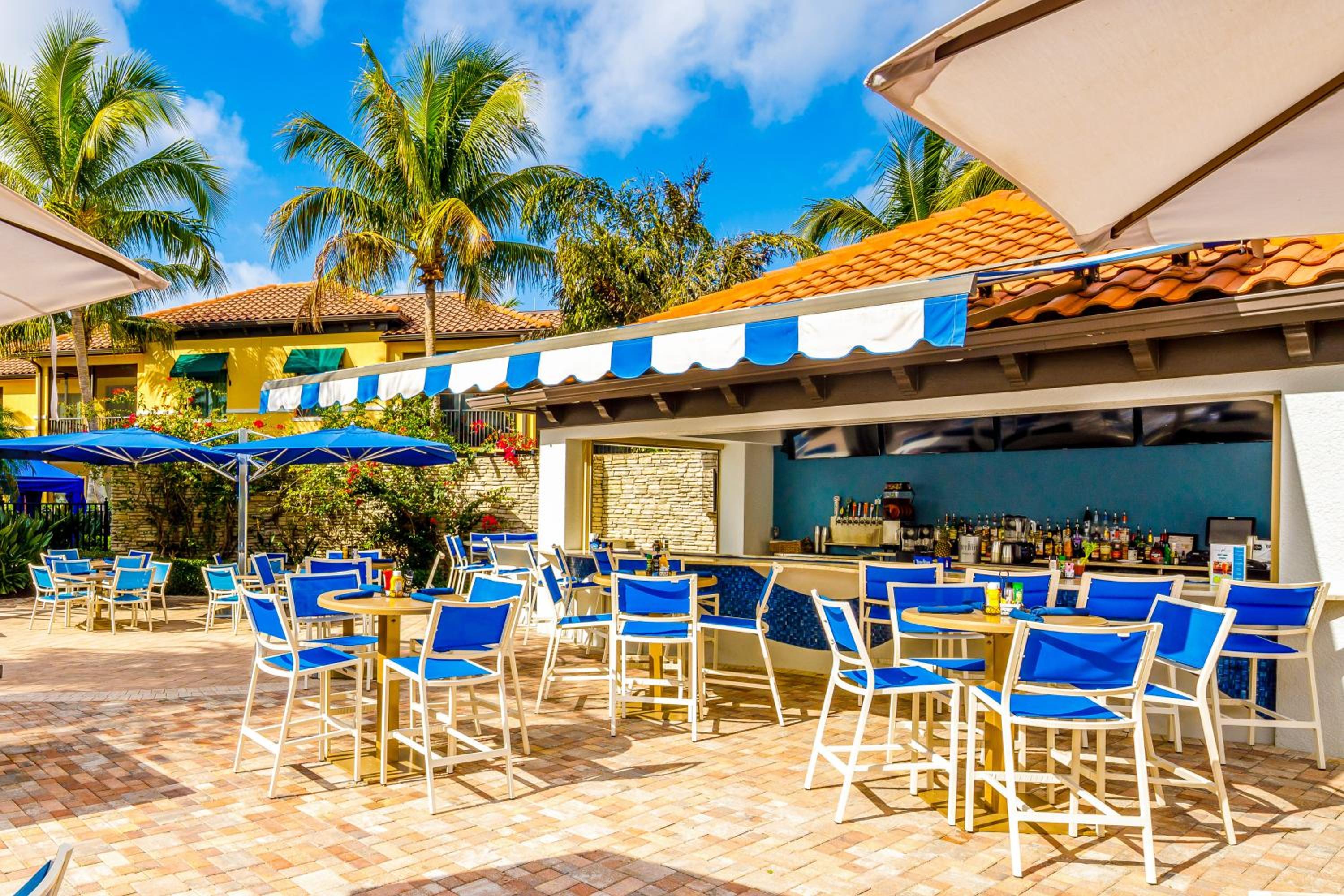 The Cottages at Naples Bay Resort 25/40