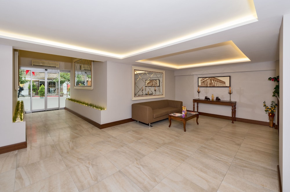 Hotel Bergama 37/51