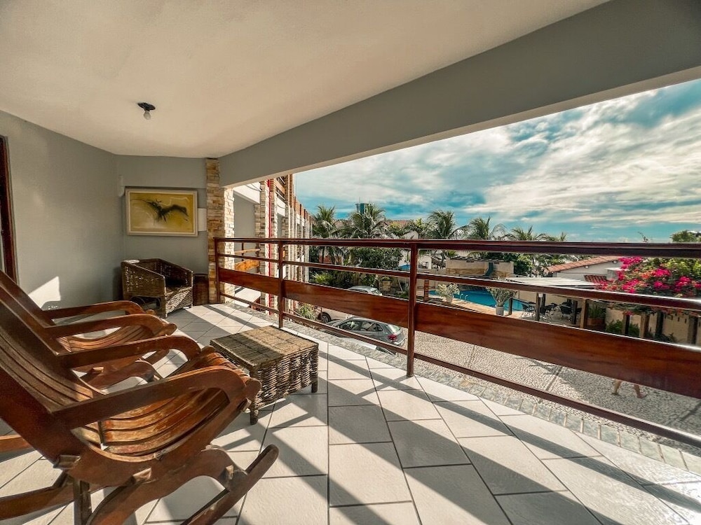 Falesia Praia Hotel 24/42