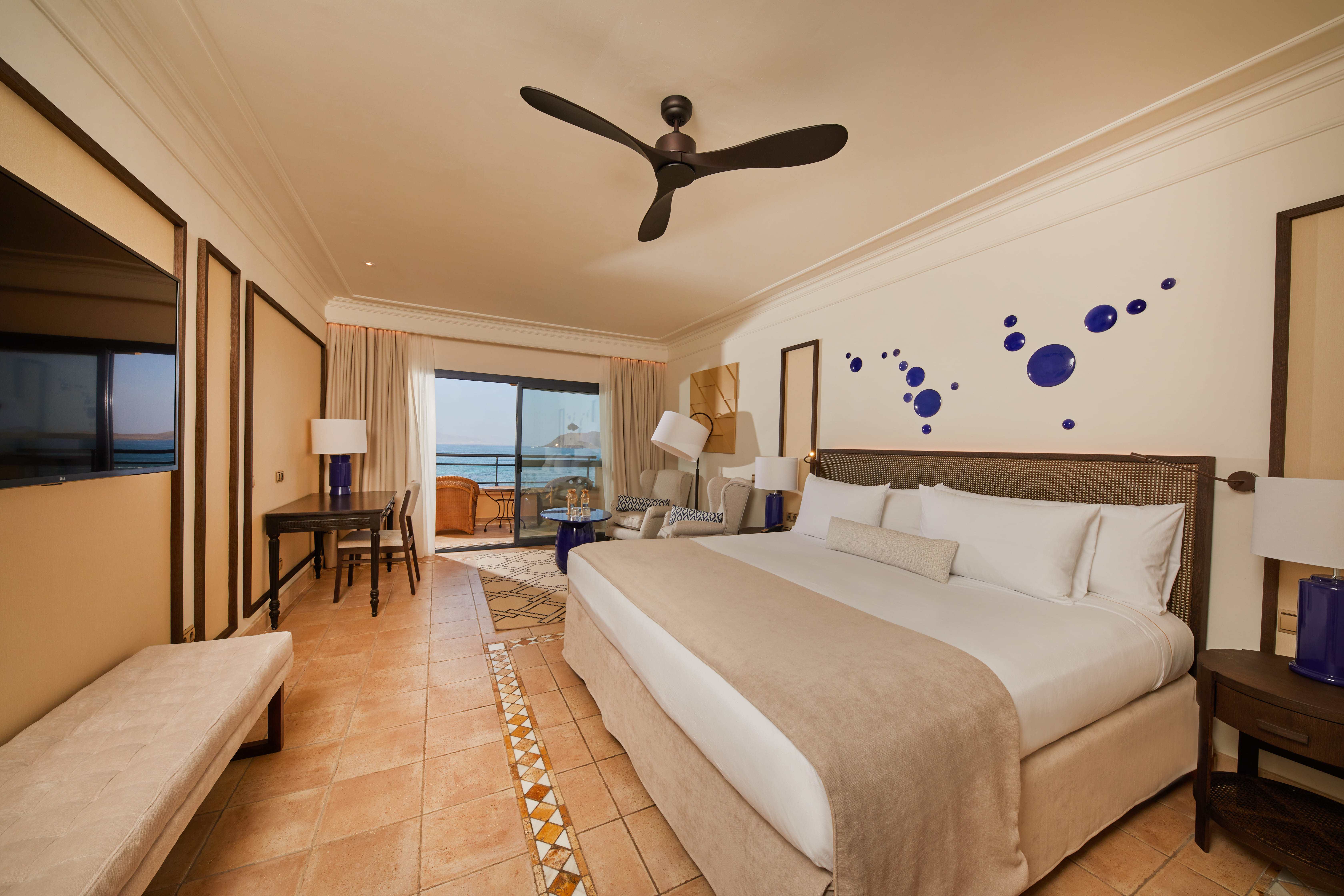 Preferred Club, Junior Suite, Single, Ocean Front