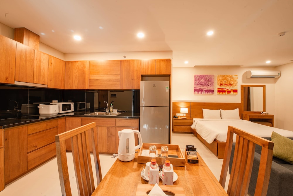 Maple Hotel Apartment 36/50