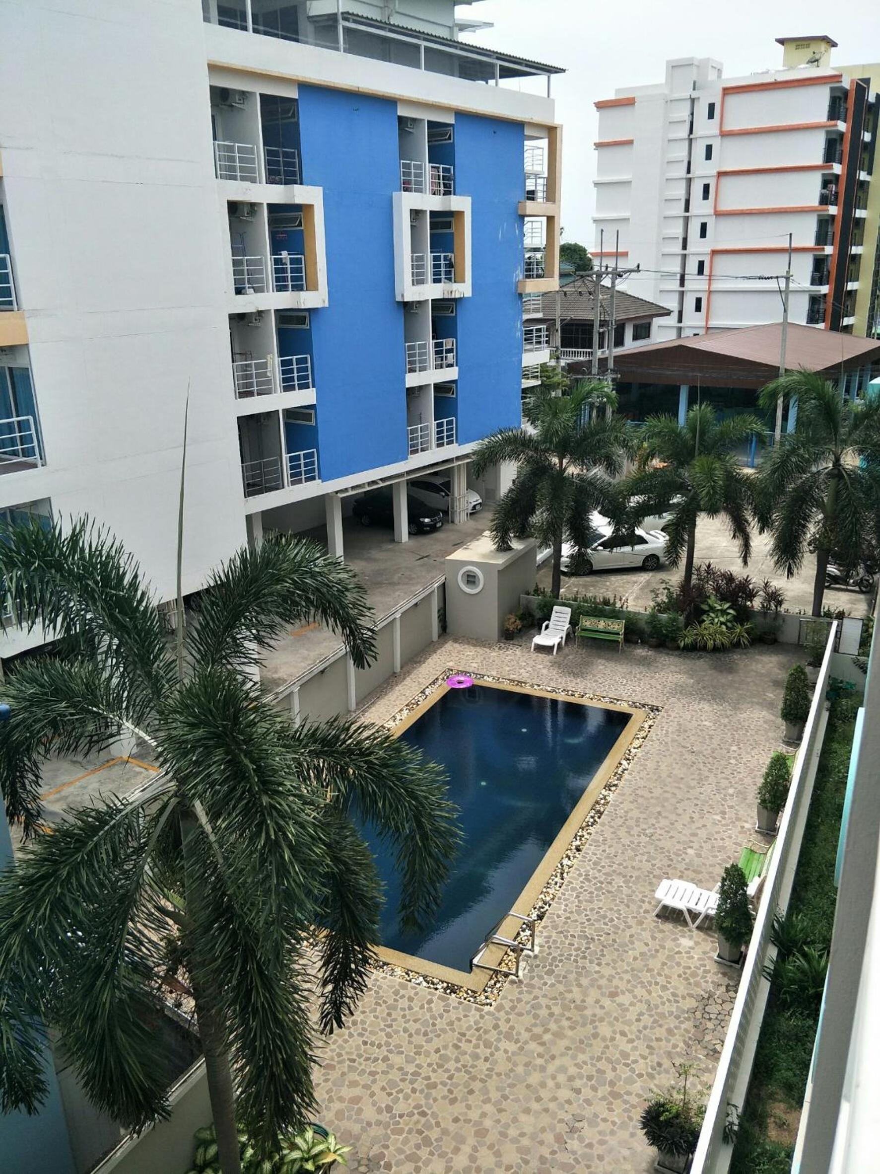 Lomsabai Apartments 73/79
