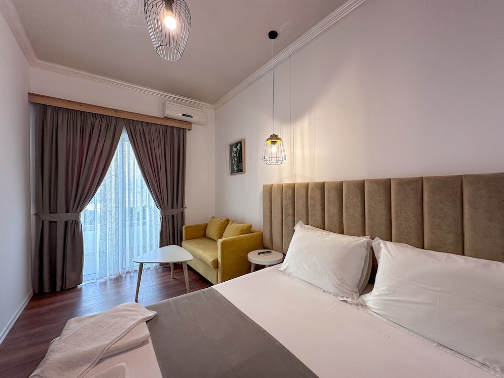 Hotel Murati 8/62