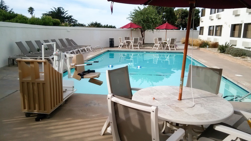 Motel6 San Simeon, CA - Hearst Castle Area 50/63