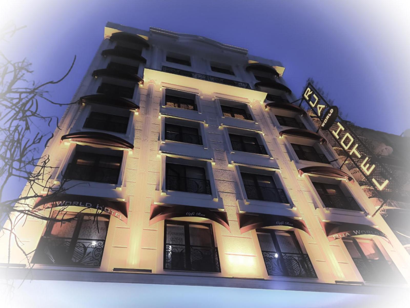 Rua World Hotel 1/45