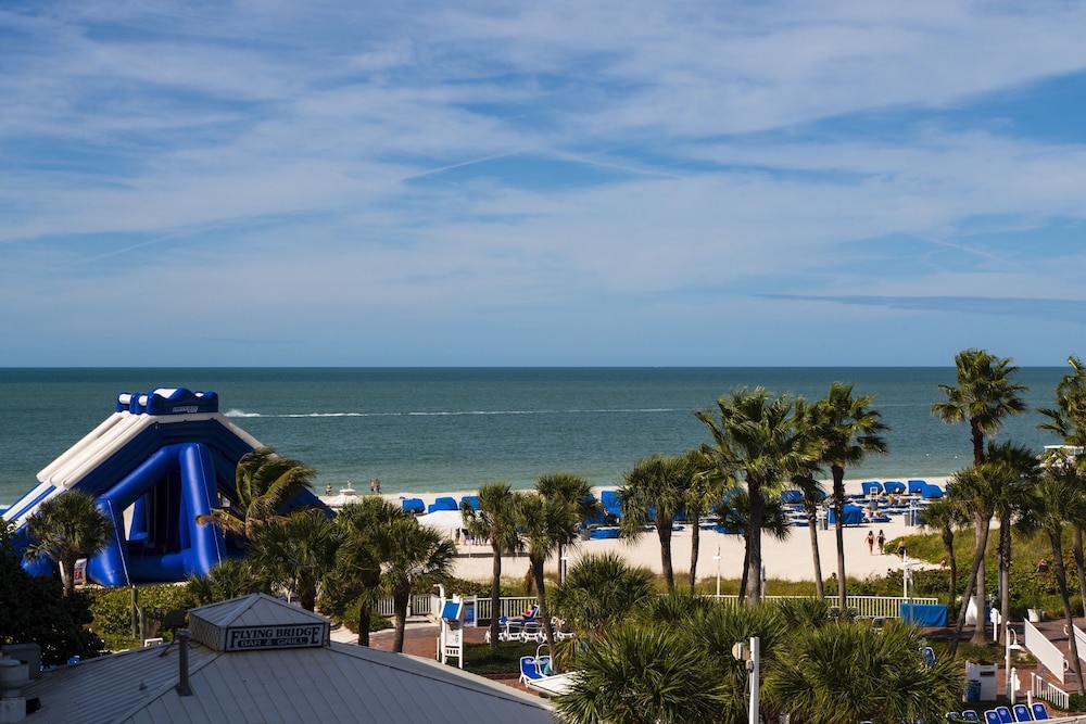 Tradewinds Island Grand Resort 33/65