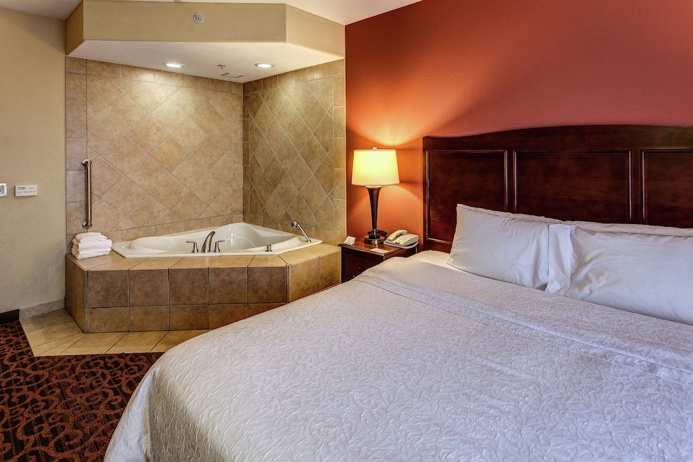 Hampton Inn Junction City Kansas 13/39