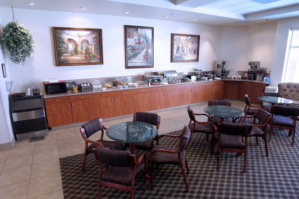 Garden Place Suites 46/61