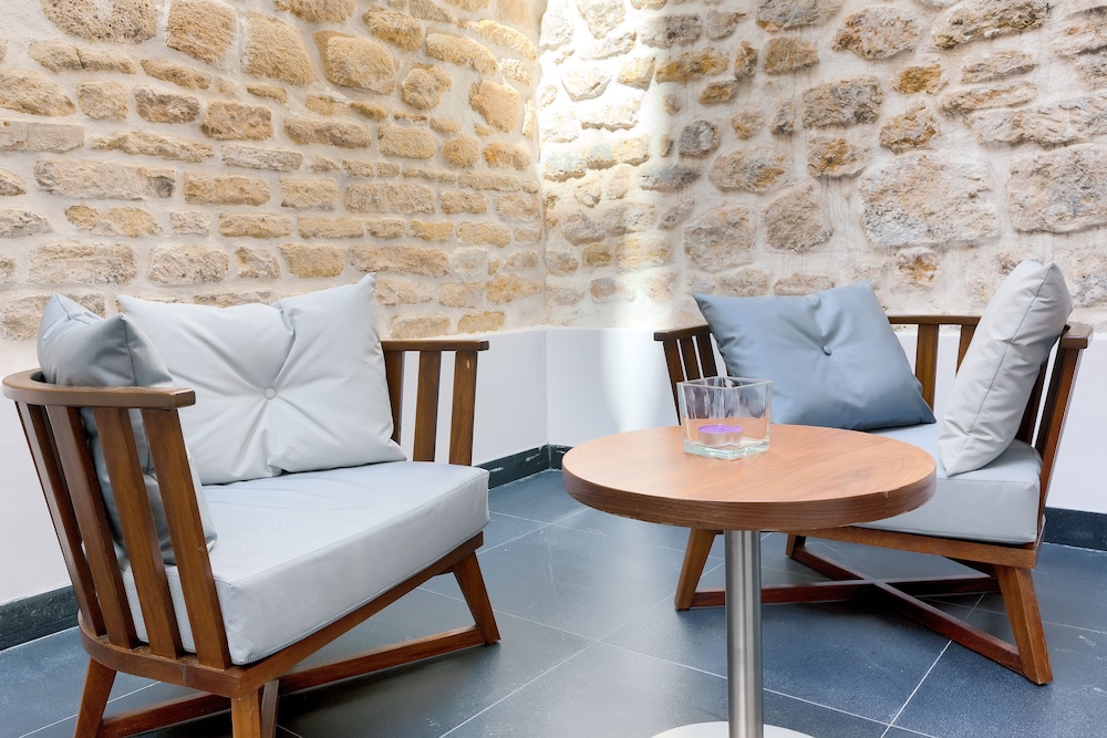Hotel Le Trente Batignolles 28/48