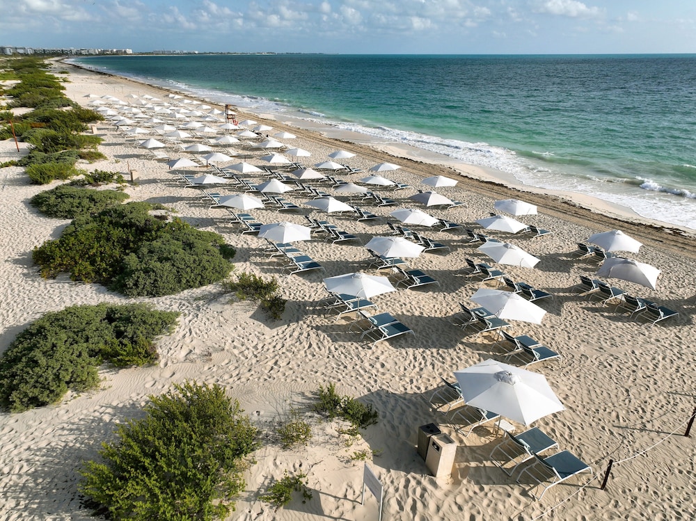 Family Selection At Grand Palladium Costa Mujeres Resort Spa All Inclusive 42/45