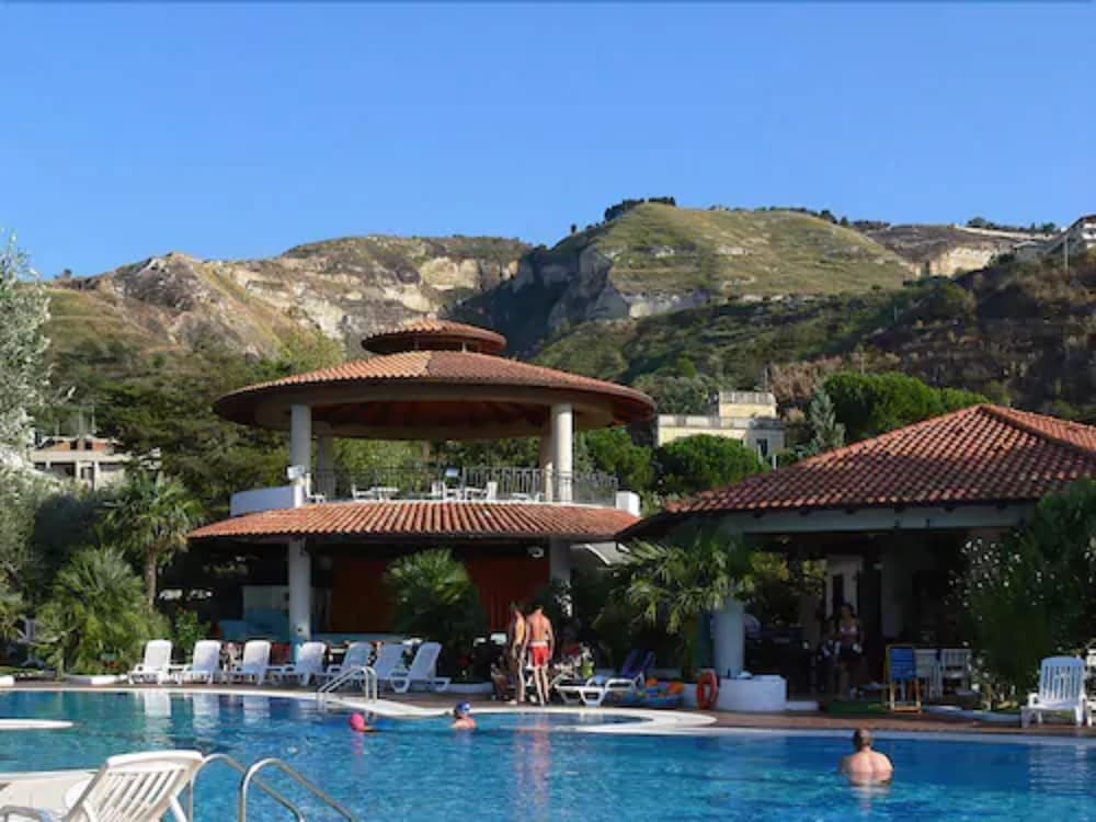 Villaggio La Pizzuta 2/49