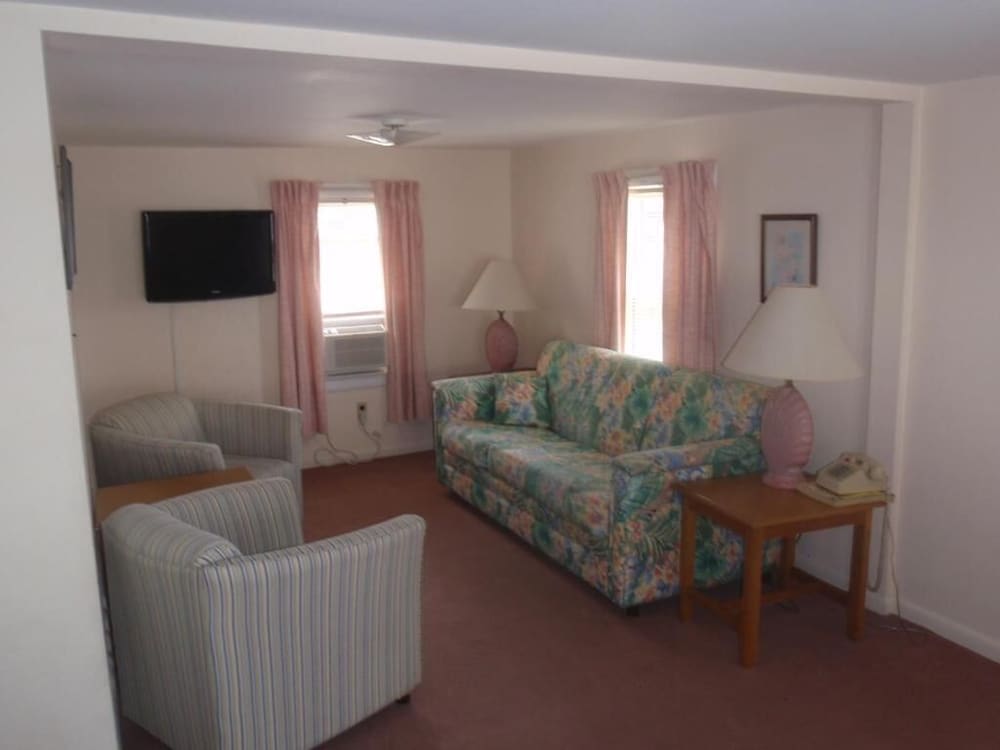 Majestic Hotel & Apartments 29/50