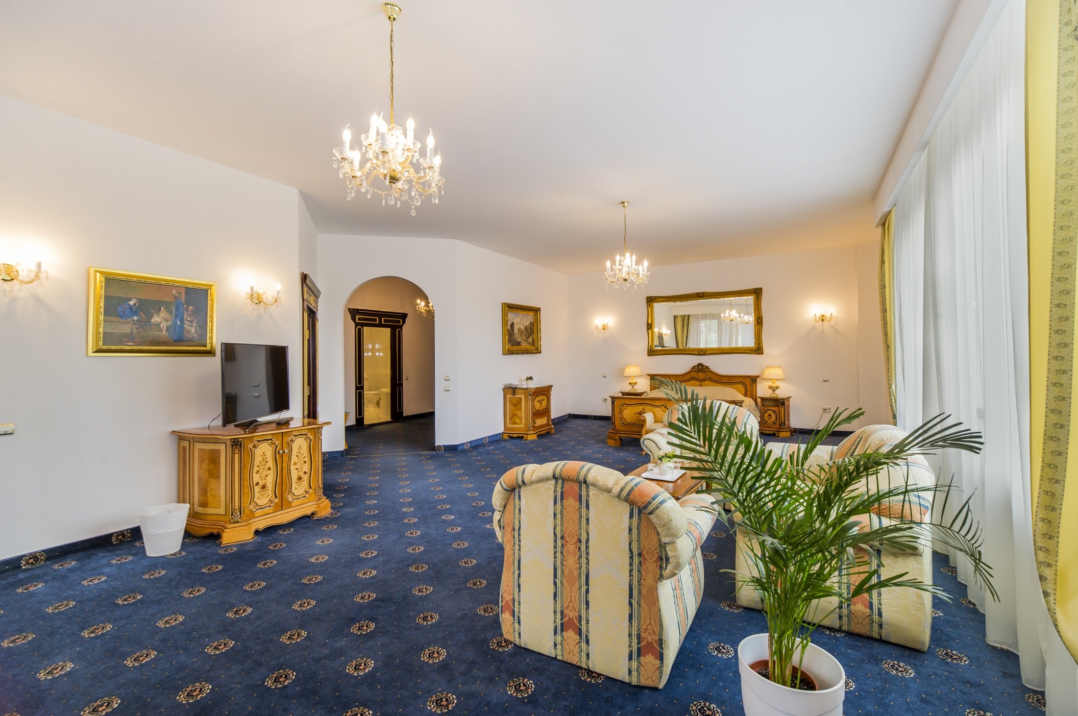 Aurelius Hotel 9/49