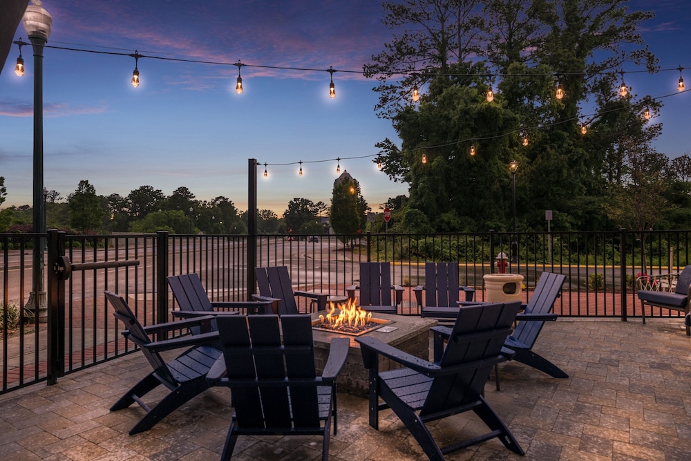 Fairfield Inn & Suites by Marriott Virginia Beach Town Center 10/20