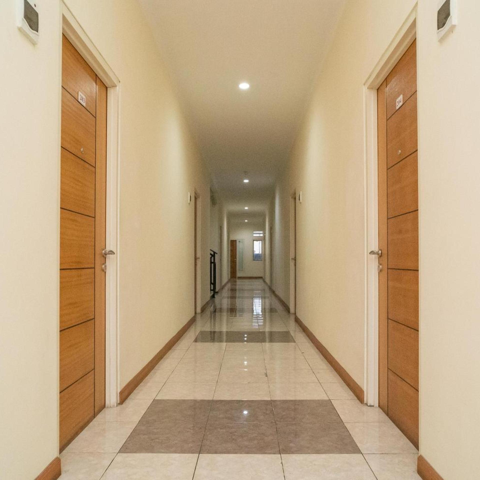 Sans Hotel Fif Fa Malang (ex OYO 3798 Fif fa Inn Pisang Kipas) 41/50
