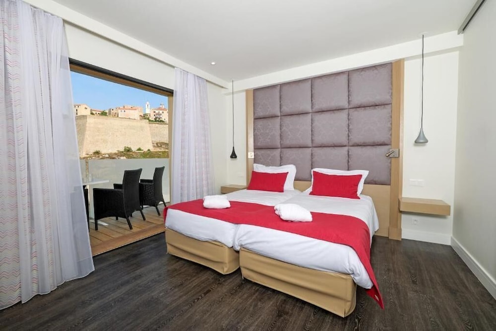 Hotel Saint Christophe Calvi (ex Saint Christophe Corsica) 7/55
