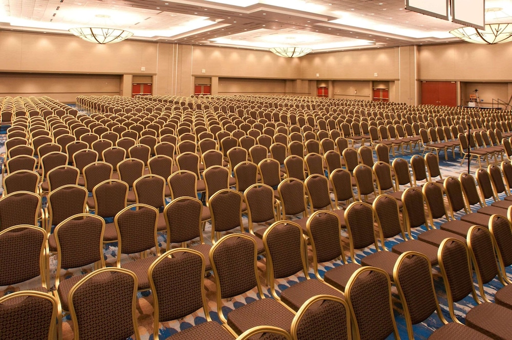 Oneida Casino Hotel 57/60
