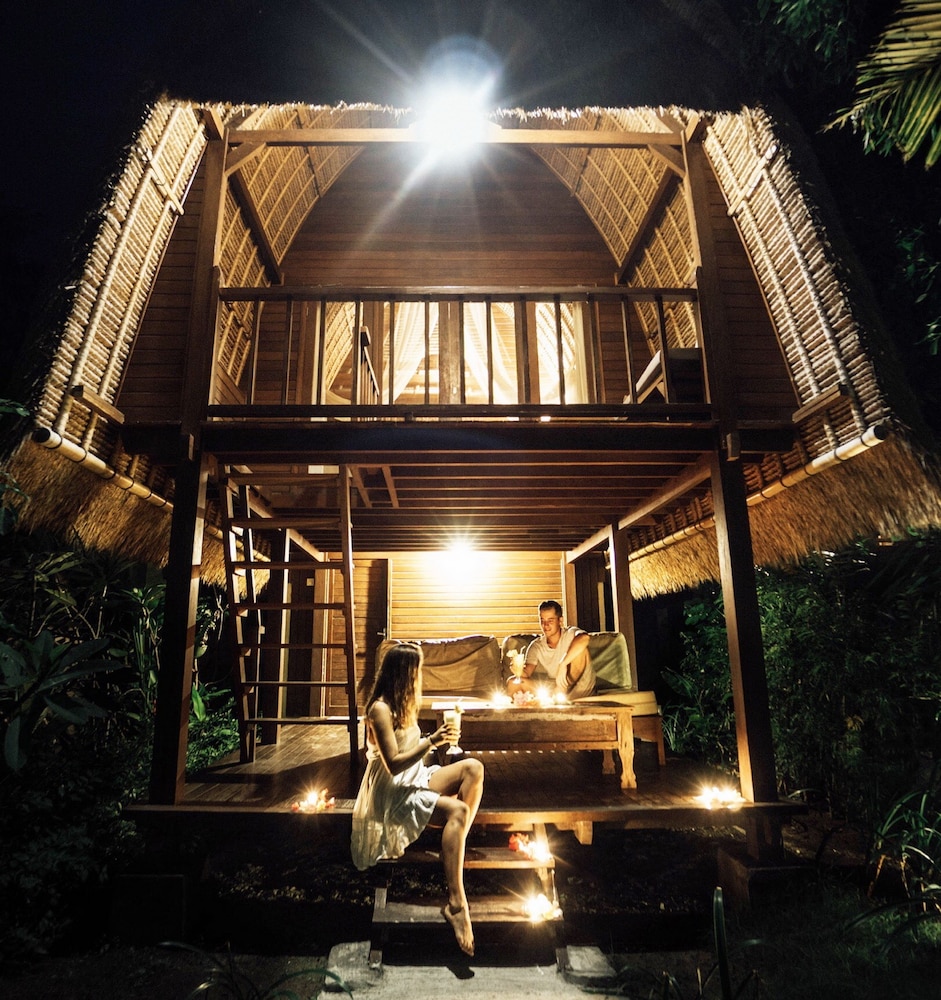 Sukanusa Luxury Huts 8/37