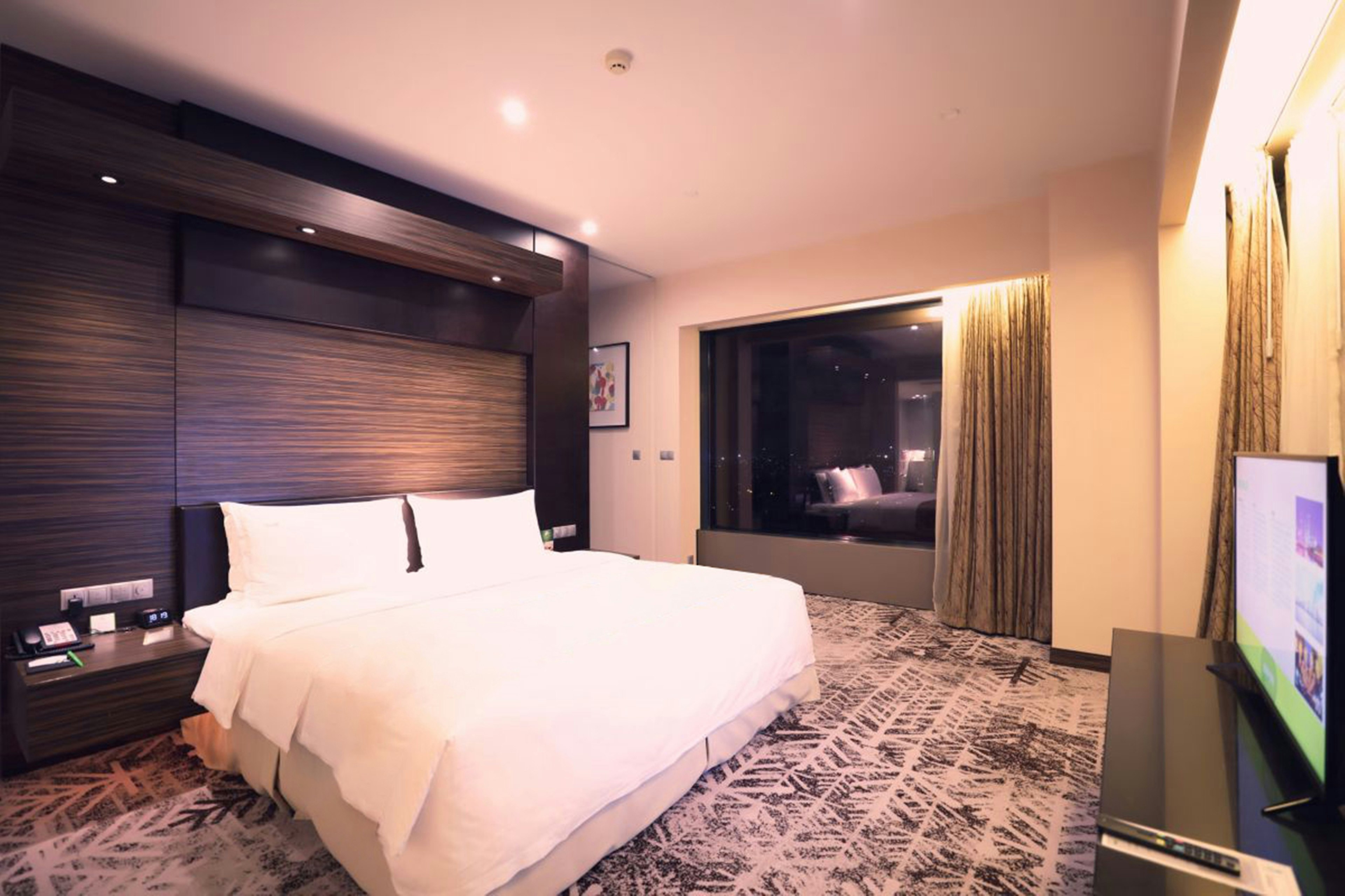 Holiday Inn Shanghai Hongqiao West An Ihg Hotel 15/50