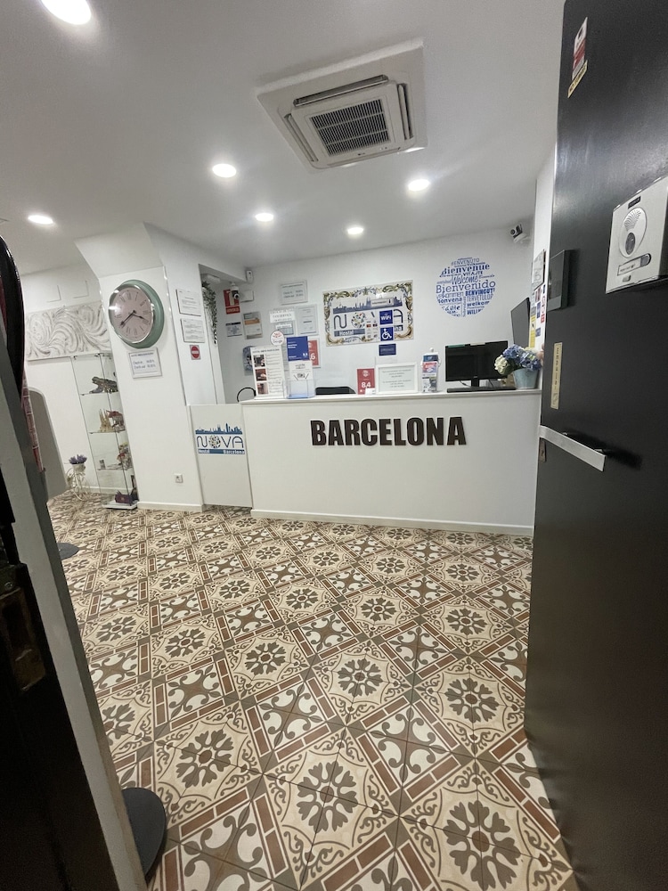 Hostal Nova 7/64