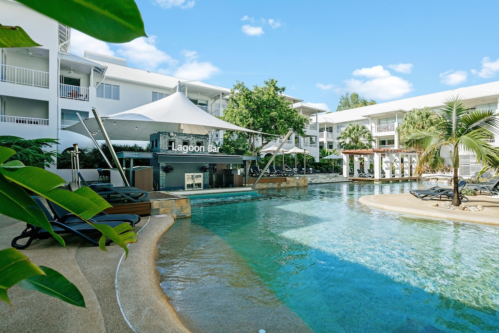 Mantra Portsea Port Douglas 54/62