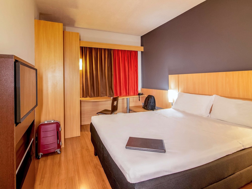 Ibis Petrolina 12/50