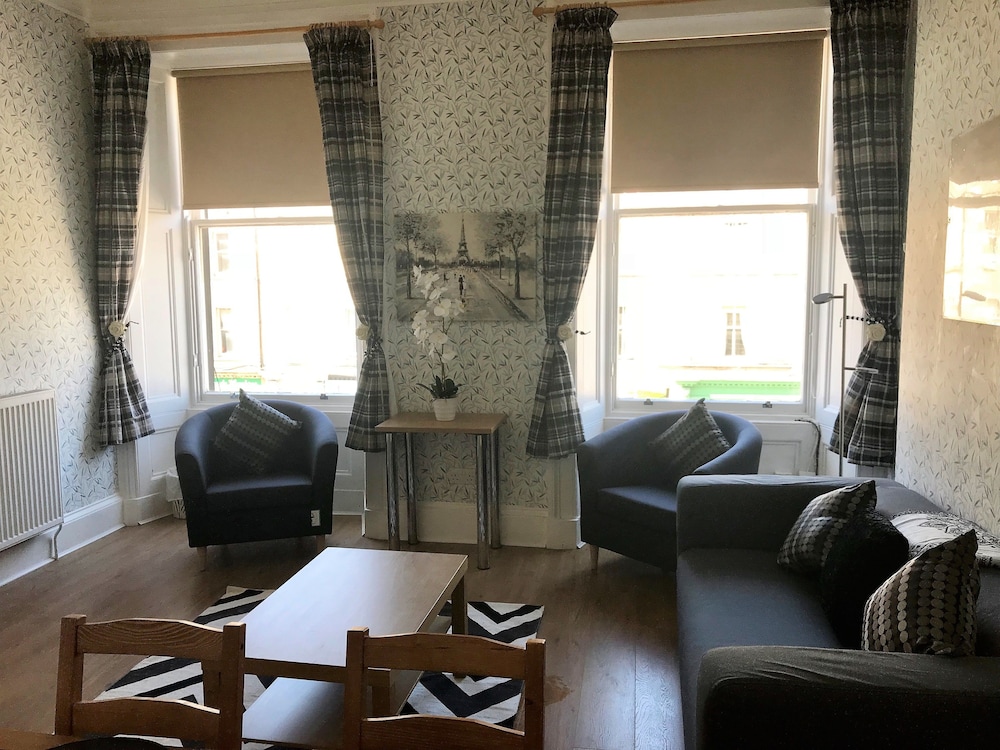 233 Leith Apartment 17/24