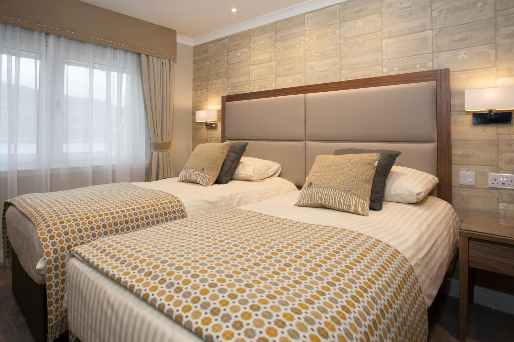 Room, Twin Beds, Loch View، Cruachan Hotel 2/10