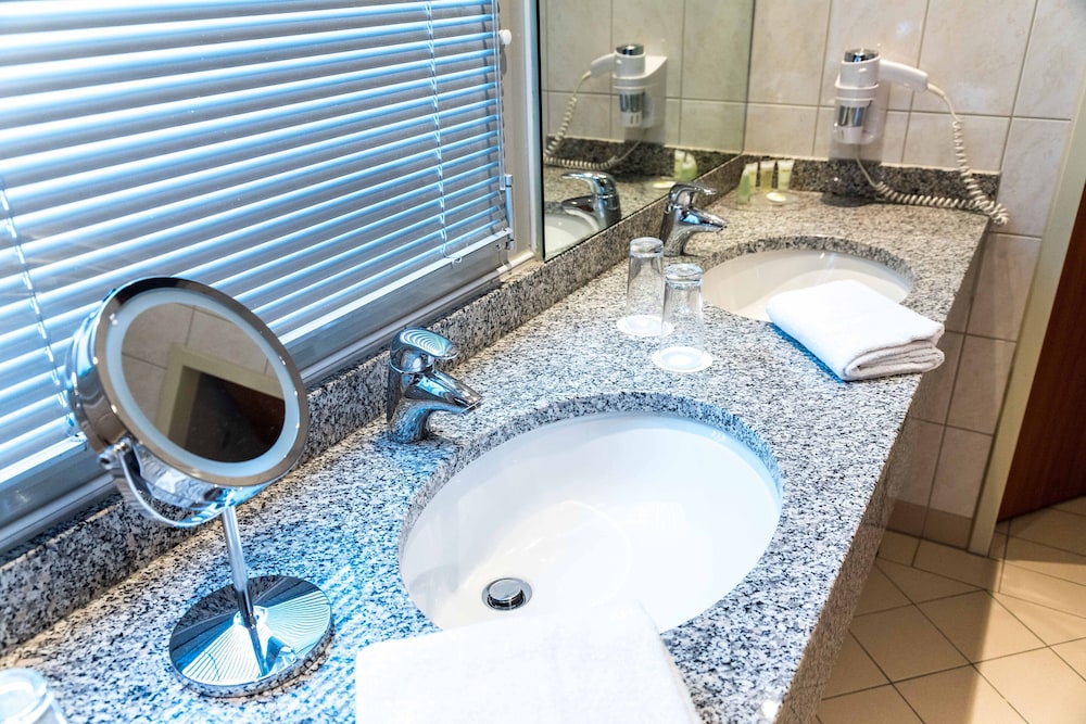 Courtyard By Marriott Bochum Stadtpark 48/50