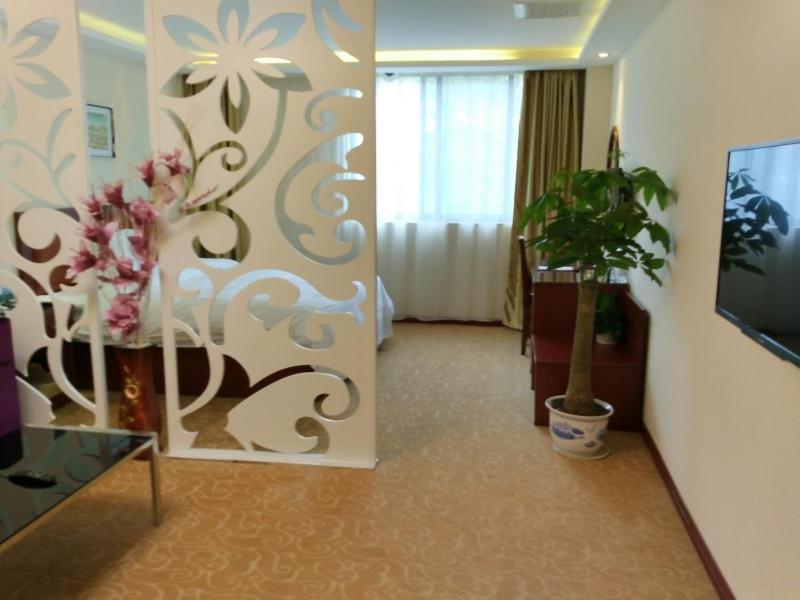 GreenTree Inn Jiangsu Nanjing Maqun Street Communication Technician Insititution Shell Hotel 3/36