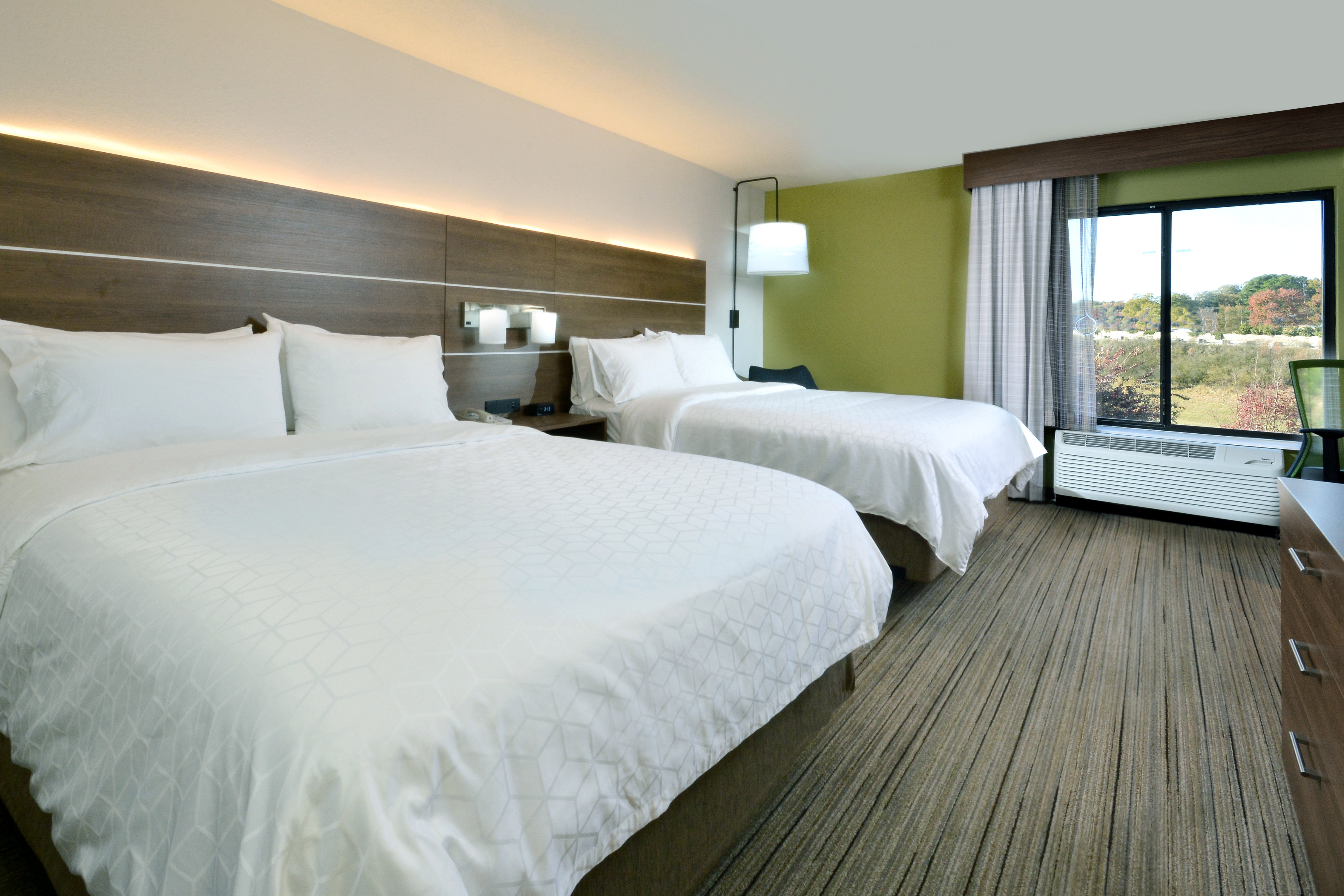 Holiday Inn Express Durham 9/44