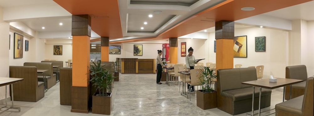 Kailash Kuti Inn 18/20