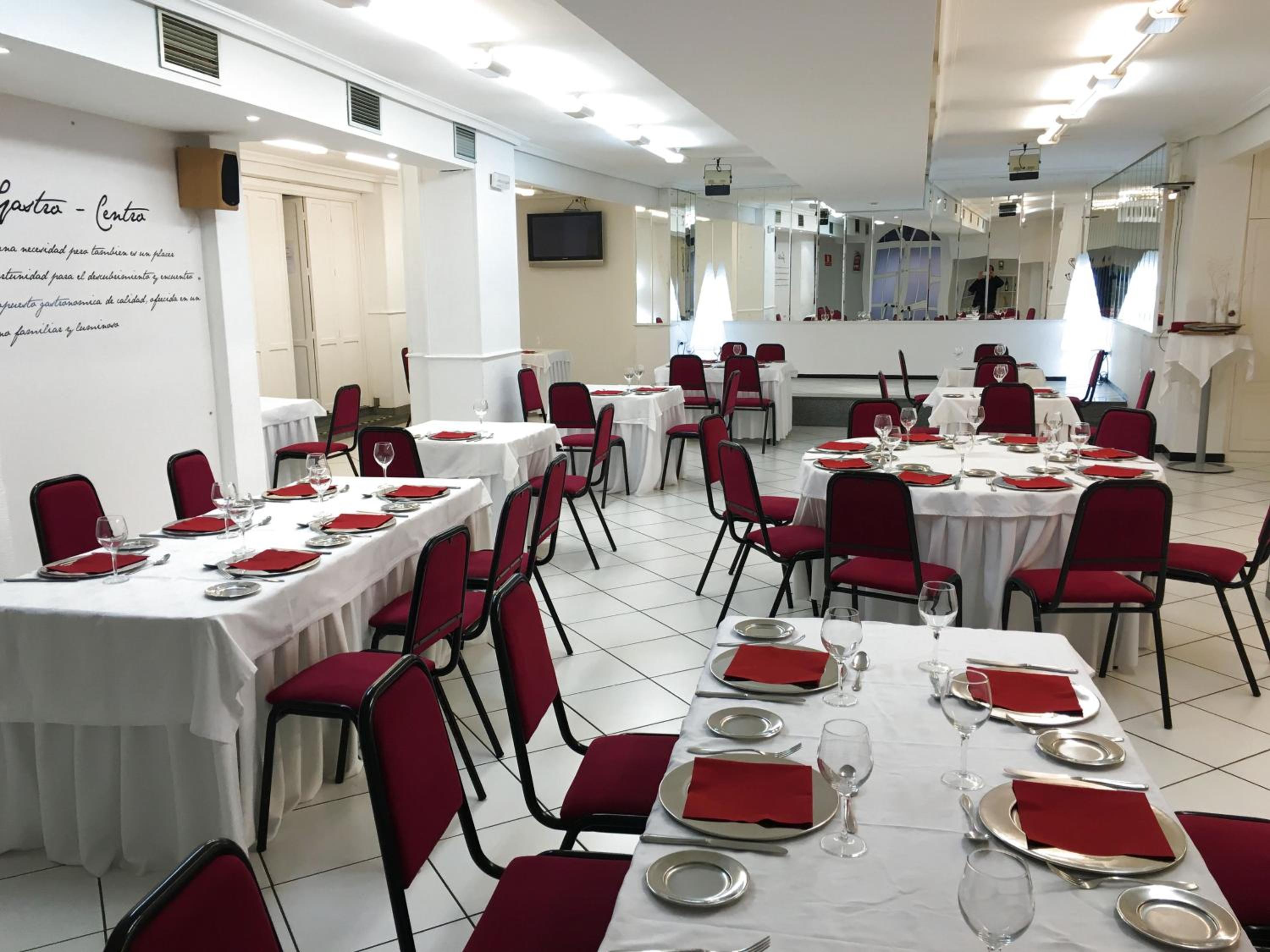 Hotel El Emigrante 36/42