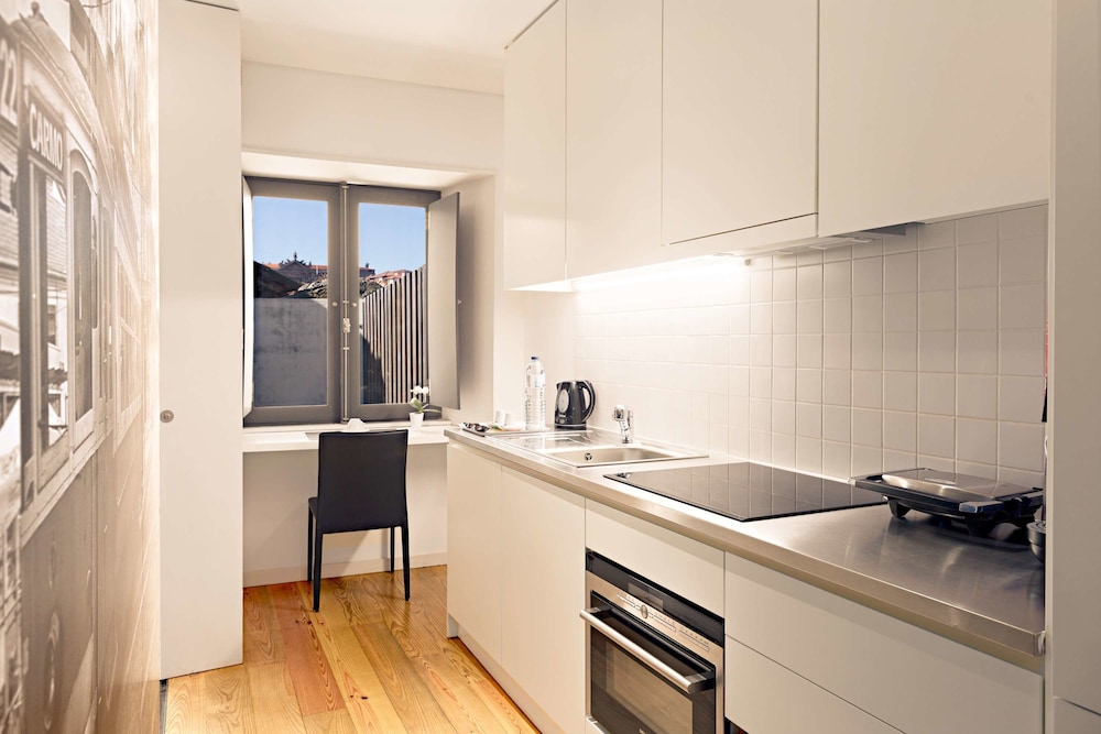 Old City Design Apartments 24/46