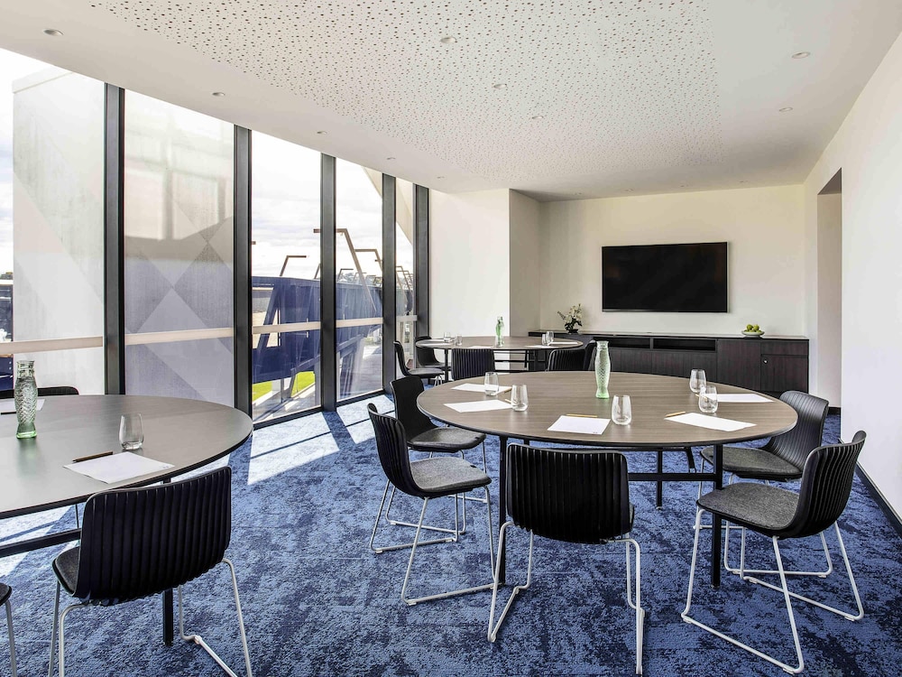Novotel Devonport 37/50