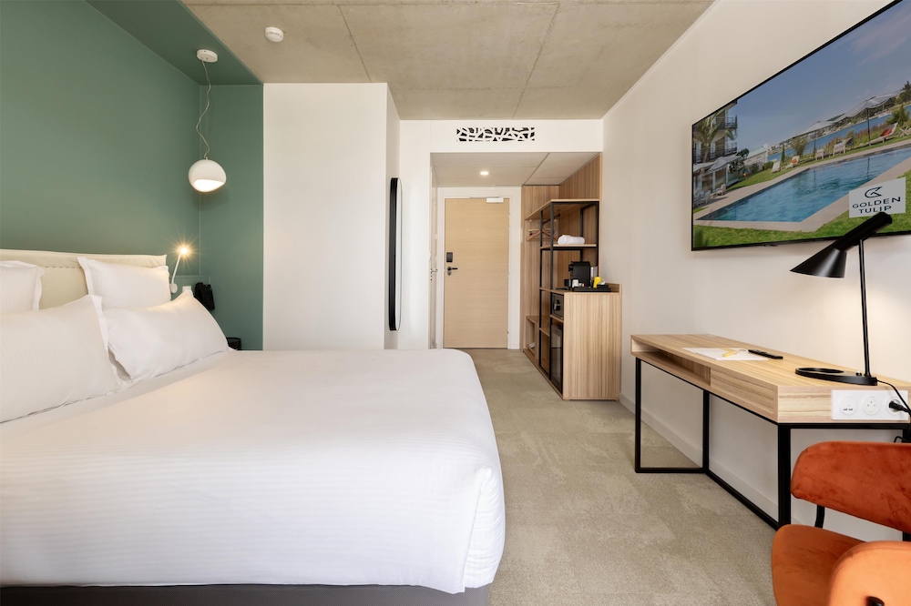 Golden Tulip Martigues Provence 10/43