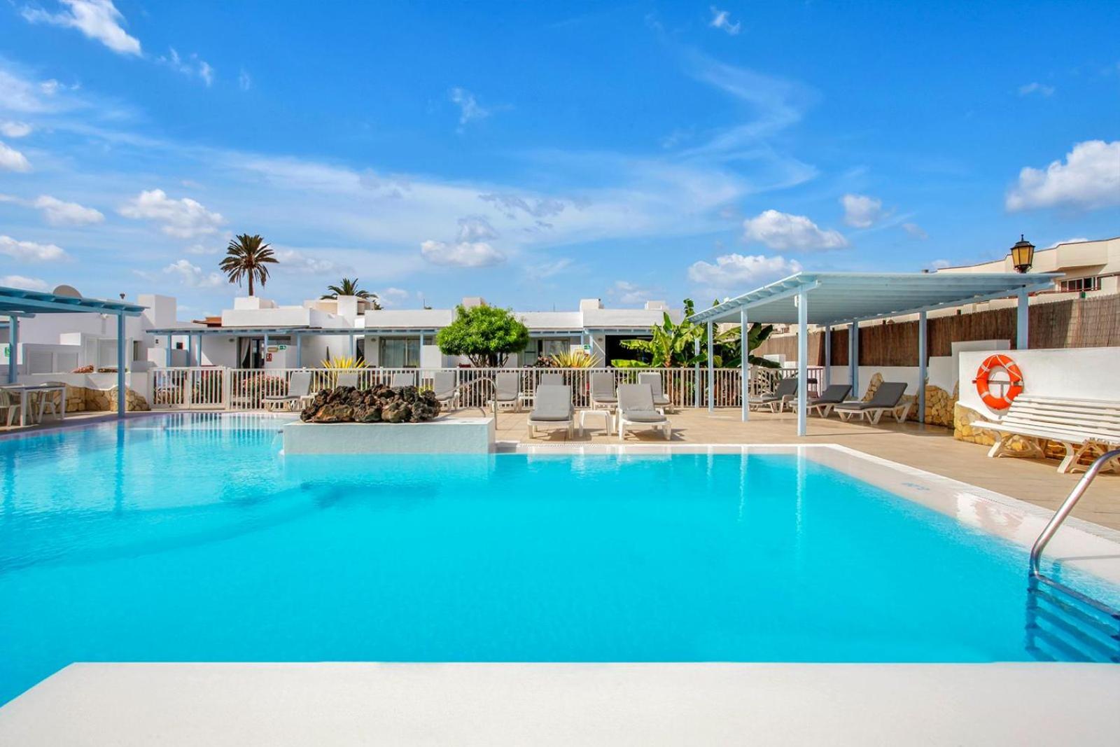 Apartamentos LIVVO Mar Azul 24/27