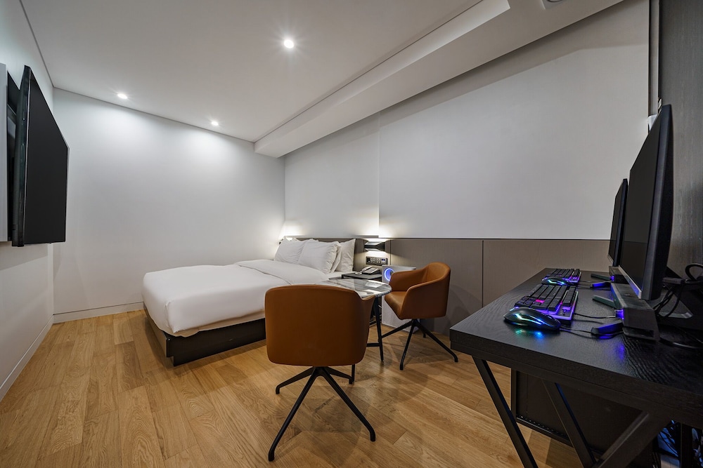 Hotel Amare 53/69