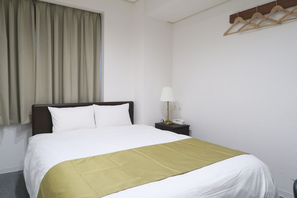 STANDARD, DOUBLE BED