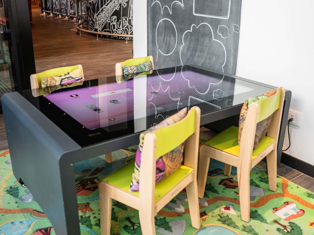 Ibis Styles Liege Guillemins 10/71