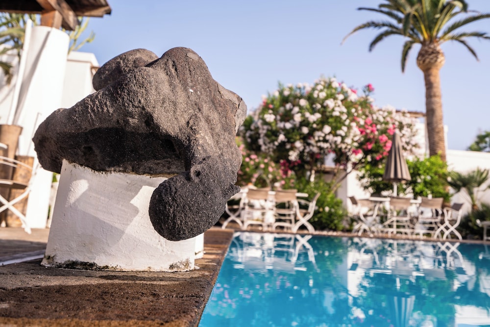 La Sciara Resort Hotel 37/41