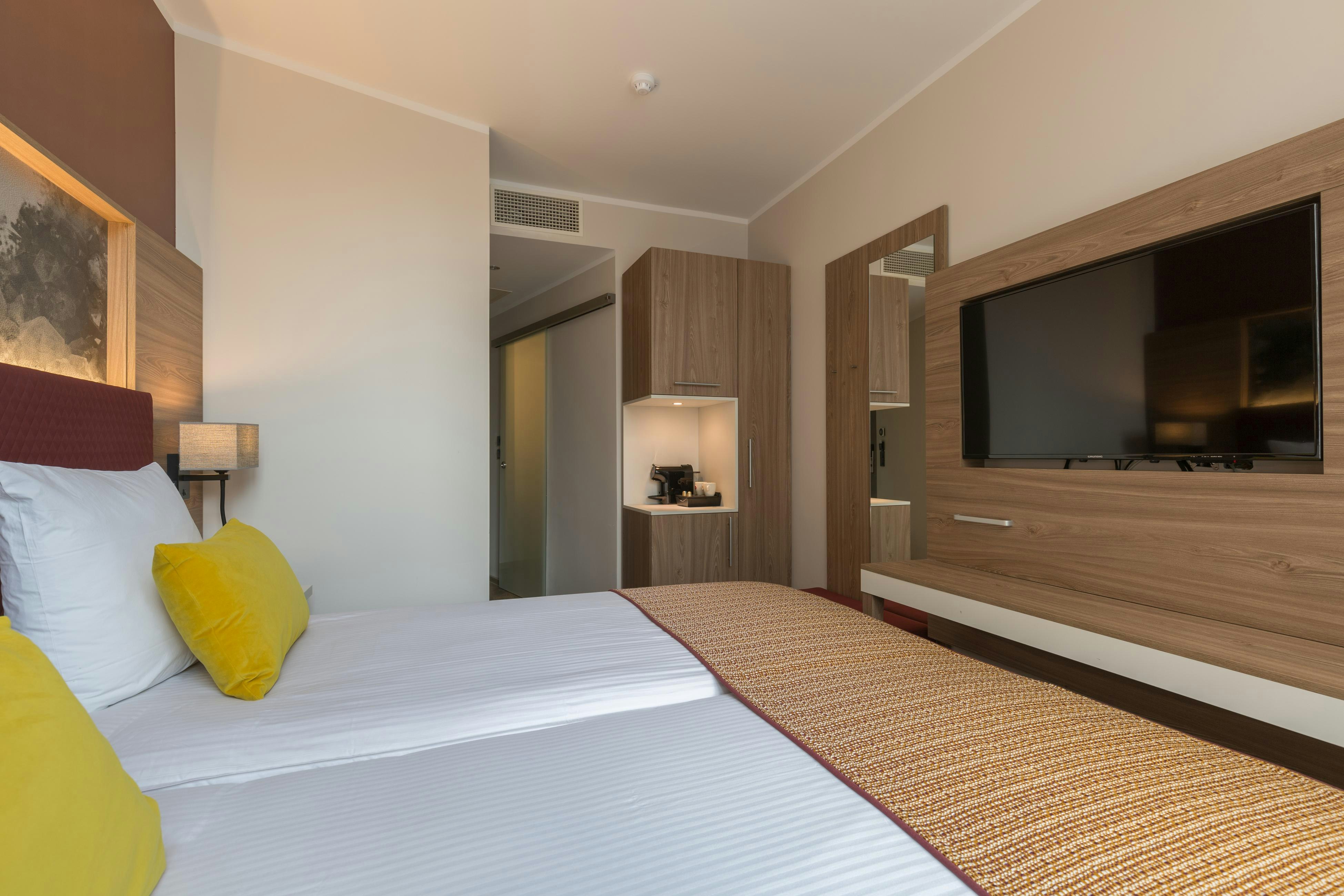 Comfort Room 1 Single Bed