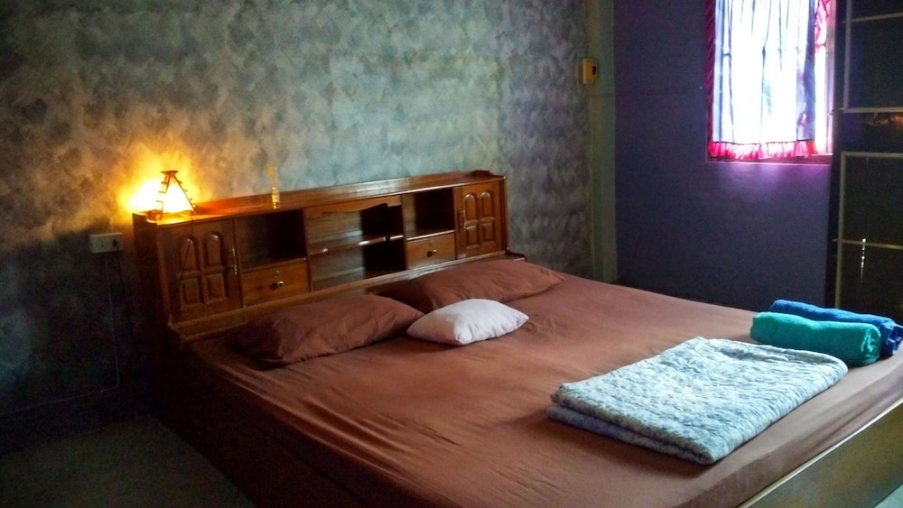 Malai Place 25/49